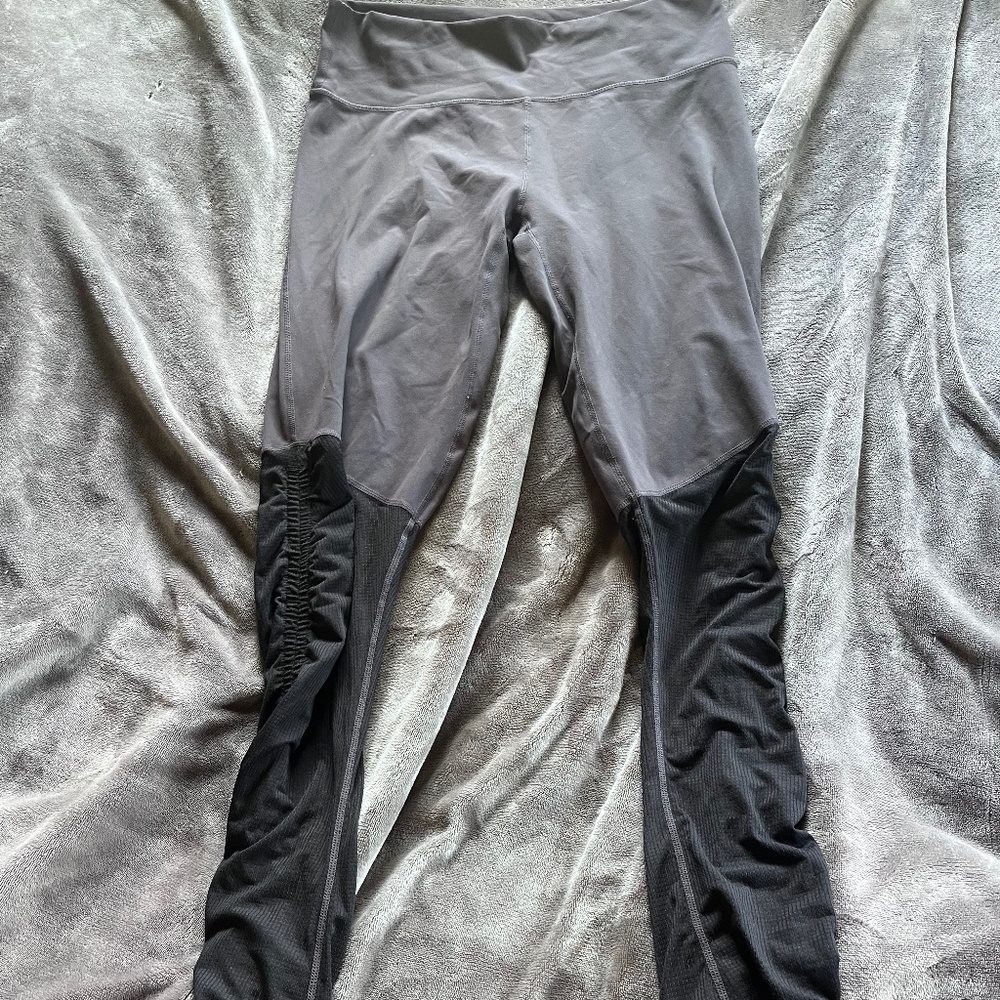 Fabletics two toned leggings